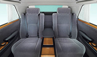 Illustration for article titled If wool is such a good interior material, why don't more cars use it?